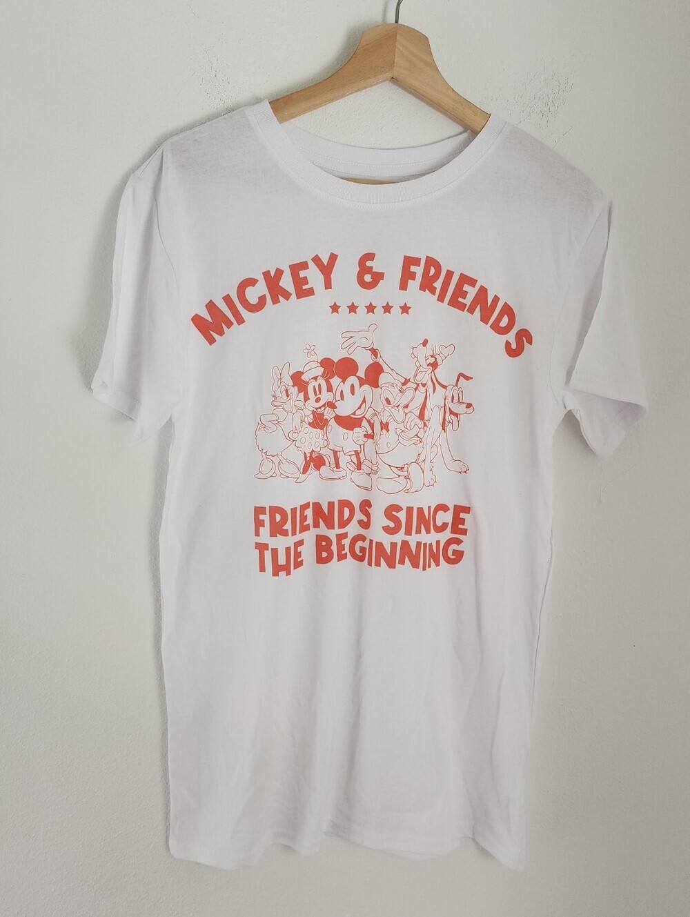 Disney Mickey & Friends Graphic Tee Friends Since the Beginning NWOT M L
